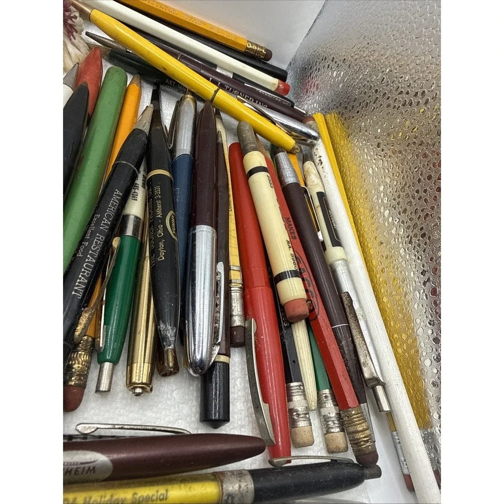 Lot of 100+ Vintage Advertising Pens Pencils (untested)